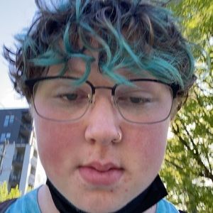 Meet your Posher, Everette